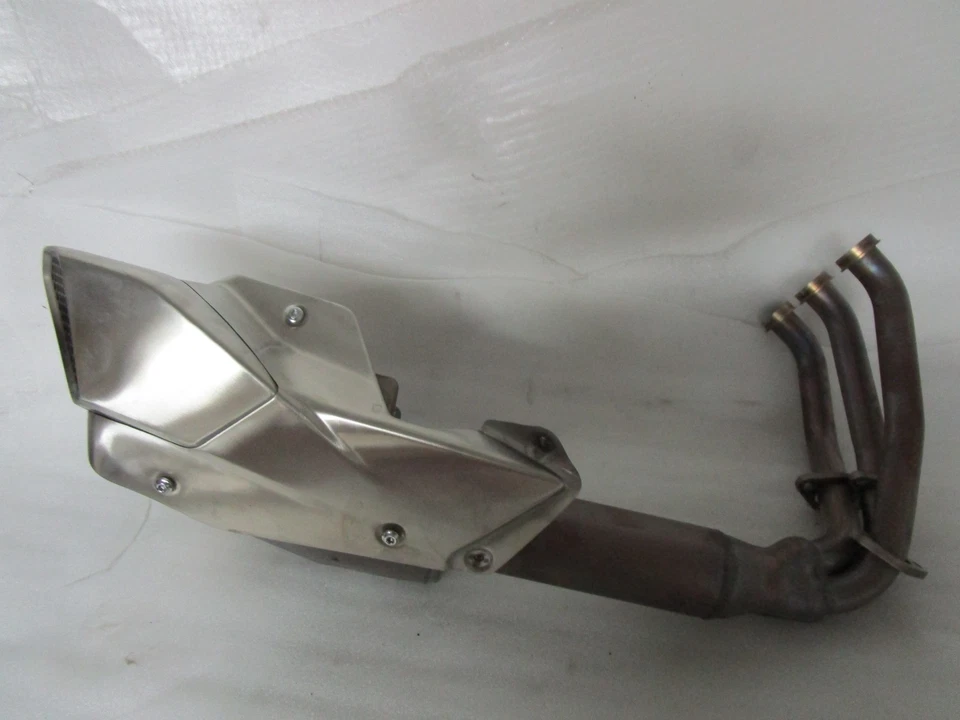 24-26 CF Moto 675 Exhaust Muffler OEM STOCK - Image 1 of 4