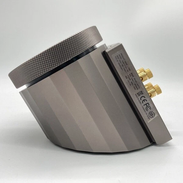 Astell&Kern ACRO L1000 Headphone Amplifier Multiple Audio Outputs Japan - Image 1 of 4