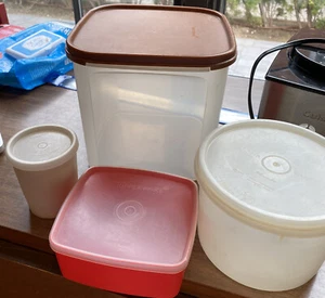 Tupperware Variety Lot Vintage Clear Red Brown 311-25 263-2 1251-27 1621-4 17 c - Picture 1 of 8