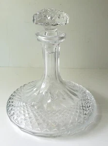 Vintage GALWAY Irish Crystal Claddagh Captain's Decanter & Stopper W/ Sticker - Picture 1 of 10