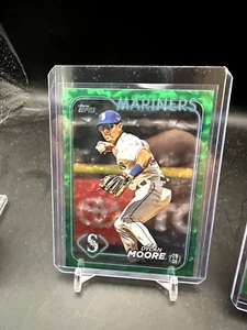 2024 Topps Series 2 Dylan Moore Green Foil SP #441 311/499 Seattle Mariners - Foto 1 di 1