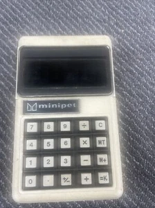 Vintage/Super Rare Mini Pet V-2 Calculator 1973 Assembly in The USA - Bild 1 von 13