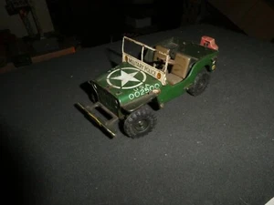 Arnold 2500 Blech MILITARY POLICE Jeep Uhrwerk läuft Scheibe lose 50ies Top - Bild 1 von 4