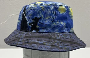 Van Gogh Fischerhut Sternennacht (Immersive Experience Merch) Einheitsgröße - Bild 1 von 8