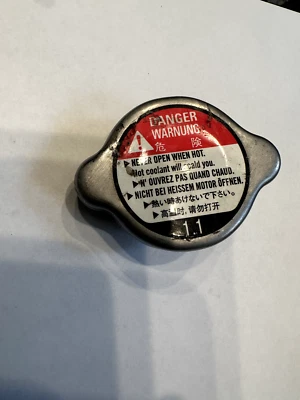 Tapa del radiador del motor Ducati 1198 2009 piezas fabricante original stock de fábrica Foto 1 de 2