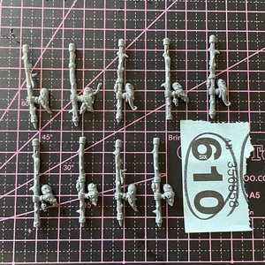 Skaven Plaque Monk plague staffs Warhammer AOS/FB Conversion Spare Bits - Picture 1 of 1