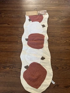 Tischläufer handgehäkelt von Cupcake und Kaschmir zu Hause - Kürbis 14” x 48” - Bild 1 von 4