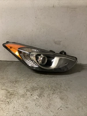 Faro derecho del pasajero derecho Hyundai Elantra GT 2013-2017 OEM 92102A5050 Foto 1 de 4