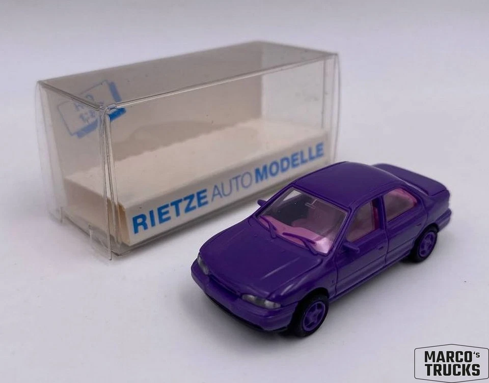 Rietze Ford Monedo Ghia purple/rosa 1:87 /RI833 - Image 1 of 1
