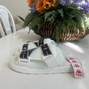 Neu mit Etikett Kappa Authentic JPN Mitel 2 weiß-schwarze Sandalen Unisex Größe 11 einige Spuren - Bild 1 von 16