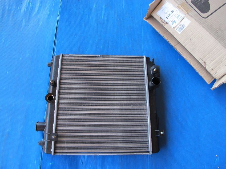 Kühlradiator Sofica für: Fiat : Panda,Seat : Marbella - Bild 1 von 1