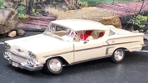 Imperfect SAICO 1:24 Diecast WHITE 1958 CHEVY IMPALA HARDTOP No Box AS-IS REPAIR - Picture 1 of 24