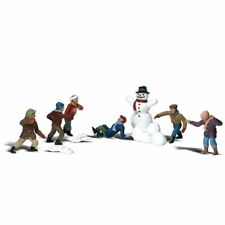 Woodland Scenics A1894 Snowball Fight HO OO Gauge Figures Landscaping