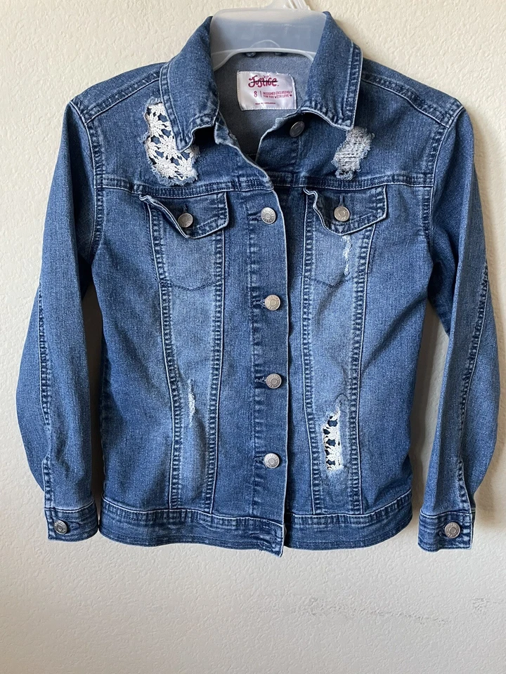 Chaqueta de mezclilla Justice azul con cuello abotonado manga larga envejecida para niñas talla 8 Foto 1 de 4
