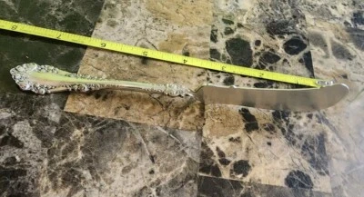 😜1847 ROGERS ANTIQUE c1897 BERKSHIRE SILVERPLATED MASTER BUTTER KNIFE 🧈 - Image 1 of 4