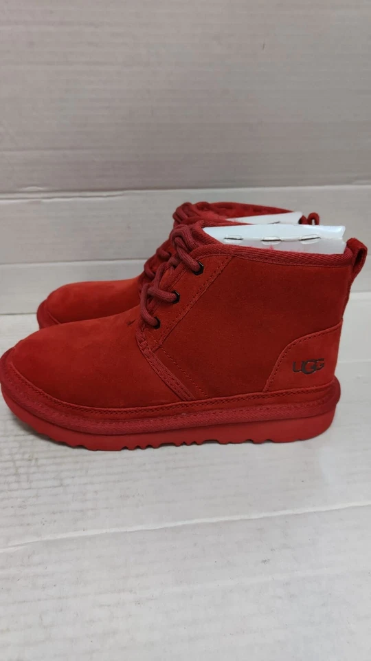 BOTA UGG NIÑO NEUMEL II PS TALLA 2 Foto 1 de 3