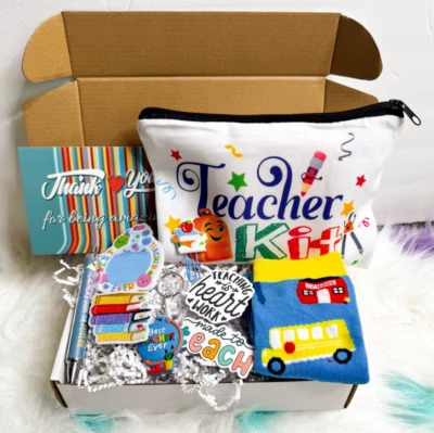 CAJA/CESTA REGALO DÍA AGRADECIMIENTO DEL PROFESOR Foto 1 de 4