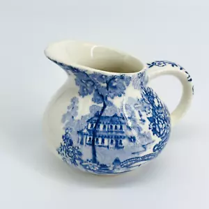 VTG MINI CREAMER PITCHER ROYAL CROWNFORD IRONSTONE ENGLAND BLUE/HOUSE DESIGN - Picture 1 of 8