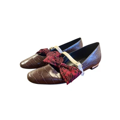 Zapatos Mocasines Charles Keith Marrón Cocodrilo Repujado Mary Jane Planos Talla 38 7.5 Lazo Foto 1 de 4