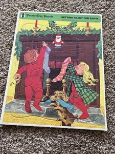 Rompecabezas 1973 marco-bandeja preparándose para Santa de colección 21 piezas Rainbow Works - Imagen 1 de 4