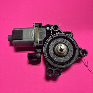 2014-2018 KIA FORTE REAR RIGHT  DOOR WINDOW REGULATOR MOTOR OEM 83460-A7000 D25 - Picture 1 of 4