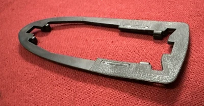 Junta de manija de puerta exterior Mopar 68082594AA genuina hecha en EE. UU. 12-23 Jeep Dodge Foto 1 de 4