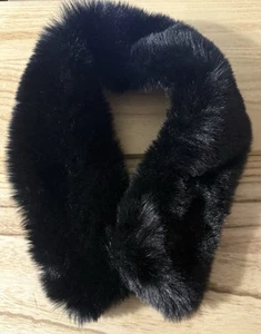 Girl's Faux Fur Neck Wrap 21" - A0131 - Picture 1 of 2