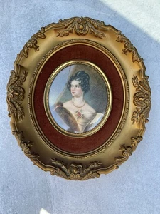 Vintage Cameo Creation Portrait Ornate Gilt Gold Velvet Oval Framed Wall Art - Picture 1 of 4
