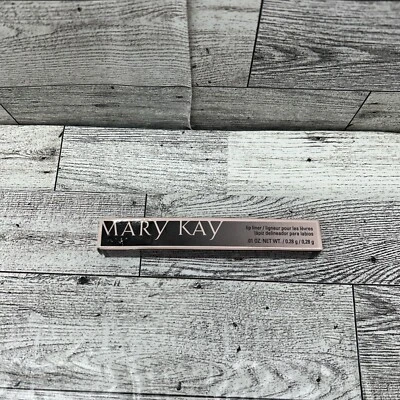 Mary Kay Lip Liner Coral 014721 New In Box - Image 1 of 3