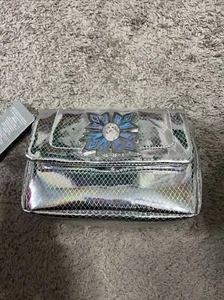 Disney Parks Silver Reflective Frozen Elsa purse Crossbody bag NWT New Authentic - Picture 1 of 3