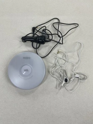 Sony Walkman D-EJ001 Blanco Portátil Reproductor de CD Coche Adaptador Auriculares Funciona Foto 1 de 4