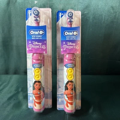 2 - Escova de dentes a bateria infantil Oral-B, macia, princesa Disney, (lote de 2) - Imagem 1 de 2