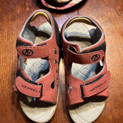 Sandálias juvenis Merrell tamanho 4 - Imagem 1 de 4