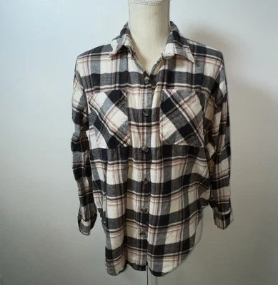 Eden & Olivia Maternity Button Up Flannel Plaid Shirt Size M - Image 1 of 4
