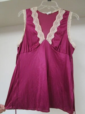 Undercover Wear Nylon Short Gown & Robe Set Vtg USA - Image 1 of 4