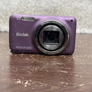 KODAK EASYSHARE M583 14 MP Digital Camera Does Turn On But Sell For Parts As Is - Picture 1 of 7