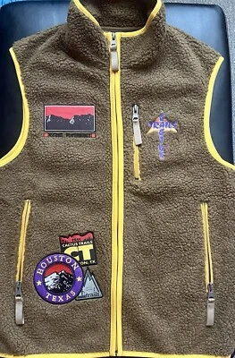 Chaleco Sherpa Travis Scott Cactus Jack Trails Cremallera Completa Marrón Talla Pequeña Foto 1 de 4