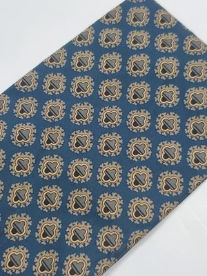 Judie Rothermel Fabric Rocky Mountain Quilt Museum Blue Floral Sew FAT QUARTER  - Image 1 of 2