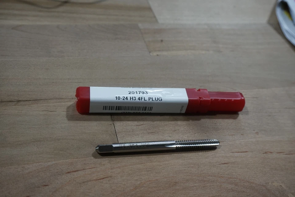 TITAN 725 10-24 H3 4-FLUTE PLUG HAND TAP, HSS, BF, FREE SHIPPING, 1 PIECE - Image 1 of 1