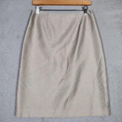 Falda para mujer Teri Jon Rickie Freeman 6 beige metálico abertura trasera lápiz preppy Foto 1 de 4