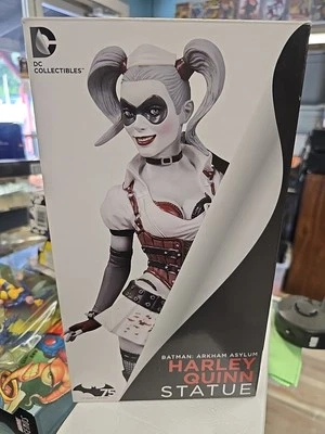Harley Quinn Arkham Asylum Estatua 1ª Edición DC Coleccionable Batman Joker  Foto 1 de 4
