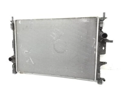 31319064 Radiador de agua para VOLVO V40 CROSS COUNTRY 2.0 D (120 CV) 2012 2101130 Foto 1 de 4