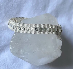 Wunderschönes strukturiertes Gliederarmband Sterlingsilber 925 6,75 Zoll Sicherheitsverschluss - Bild 1 von 12