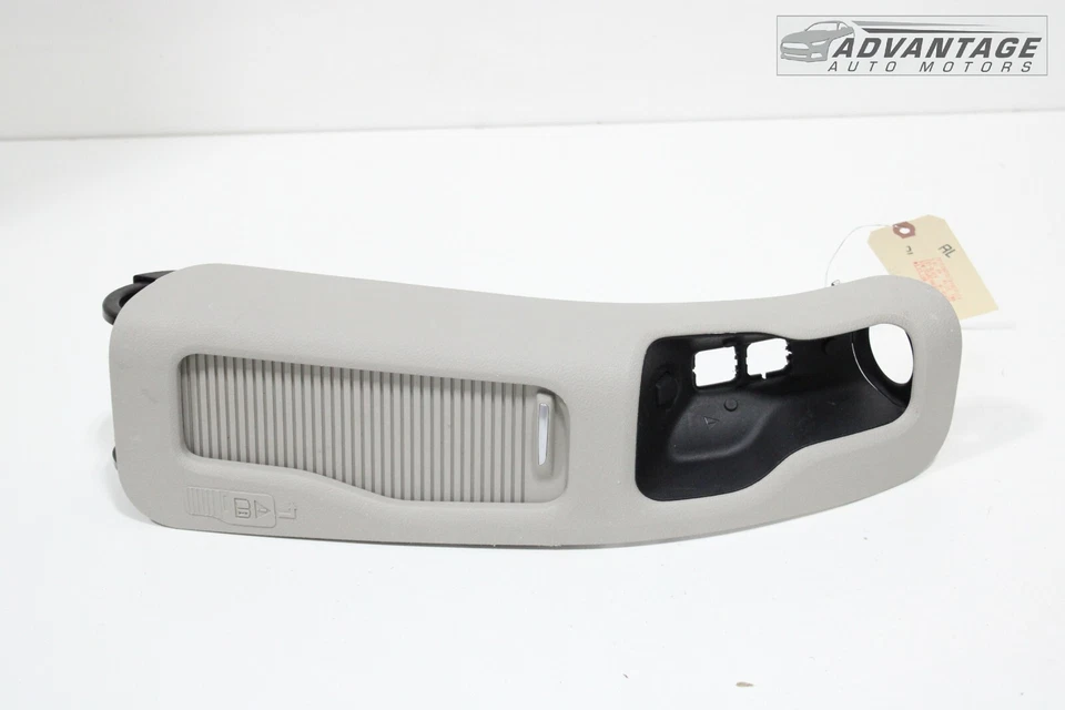 Chrysler Pacifica 2017-2020 cuarto lateral trasero izquierdo panel almacenamiento contenedor caja OEM Foto 1 de 4