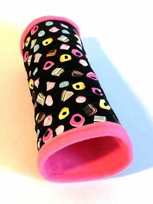 KUSCHELGENERATOR Kuschelutensilien für Nager Häuschen, Hängematte, Kuschelrolle, Sputnik-Einlage