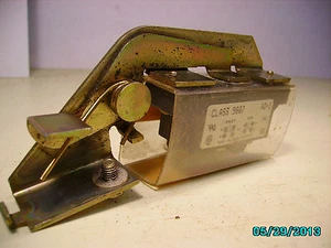 Square D EK-300-1 Electrical Interlock Switch - Picture 1 of 3