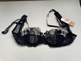 Lise Charmel Feminissime Bra Noir Rose 36B