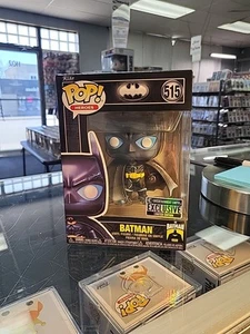 Funko Pop! Vinyl: DC Universe - Batman (Exclusive) #515 Ships With Protector - Picture 1 of 6