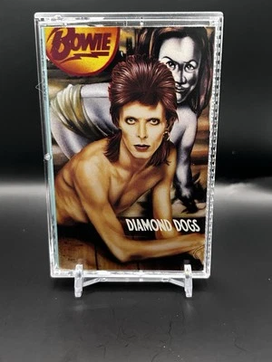DAVID BOWIE - DIAMOND DOGS /CASSETTE / RYKO / BONUS TRACKS+PHOTOS - Image 1 of 4