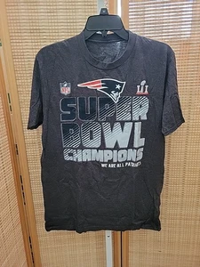 Fanatic Shirts Men SZ Medium New England Patriots Super Bowl LII Champions Gray - Picture 1 of 12